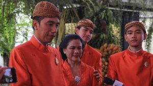 Jokowi Bereaksi Tajam! Usul Pemakzulan Gibran?