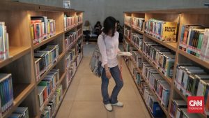Malam di Perpus DKI: Buku & Petualangan Baru!