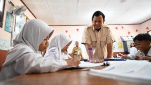 Program Makan Bergizi Gratis: 82 Juta Penerima Manfaat di November?
