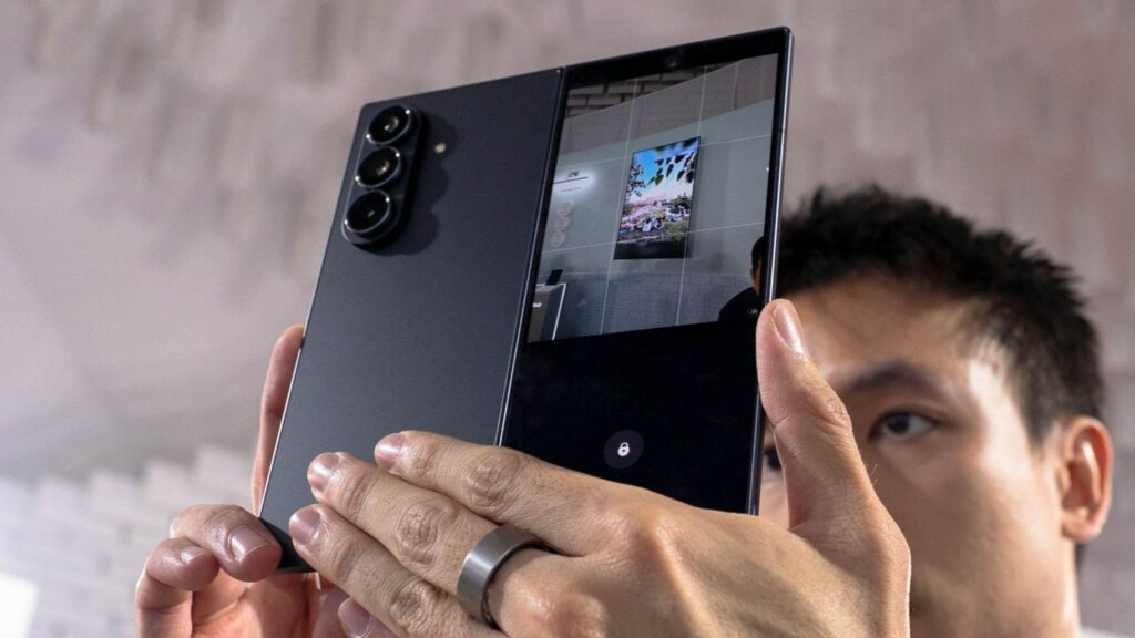 Samsung Galaxy Z Fold7 & Z Flip7: Tipis, Kuat, dan Siap Libas Aktivitasmu!