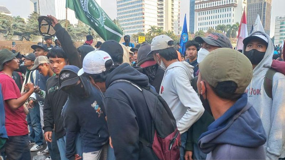 Aksi Demo Buruh: Polisi Siaga Cegah Pelajar Ikut!