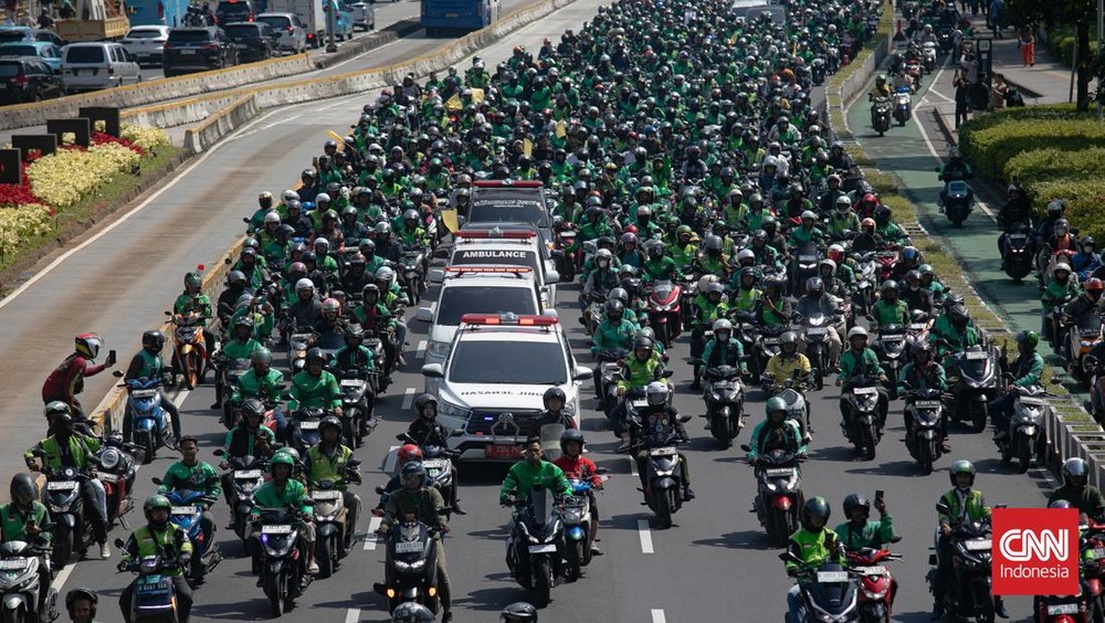 Misteri Kematian Ojol: Komnas HAM Temukan Pelanggaran HAM! 1 Misteri Kematian Ojol: Komnas HAM Temukan Pelanggaran HAM!