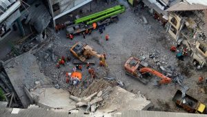 Tragedi Ponpes Al Khoziny: Update Korban & Kendala Evakuasi
