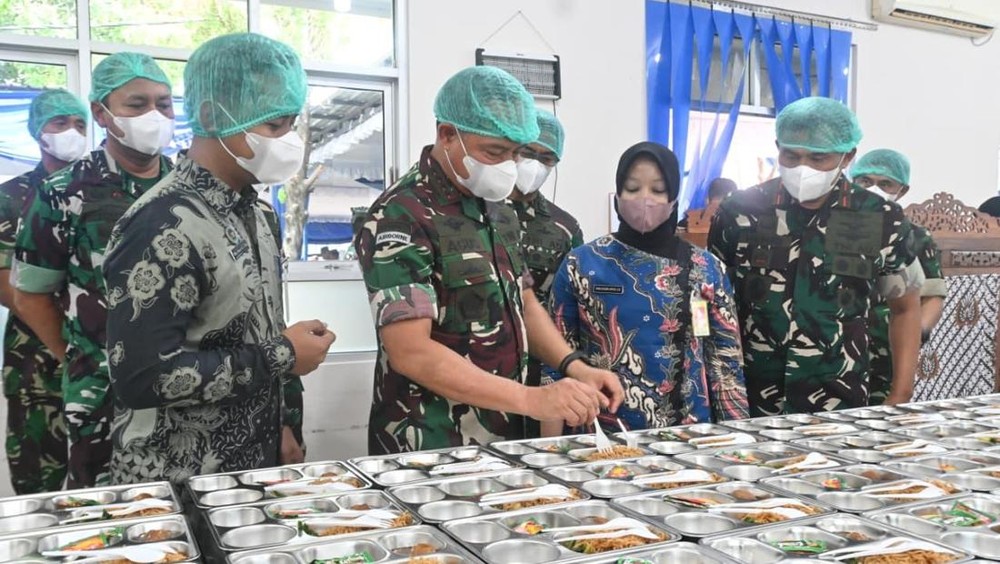TNI AD Kirim Pasukan ke Singapura: Ada Apa? 1 TNI AD Kirim Pasukan ke Singapura: Ada Apa?