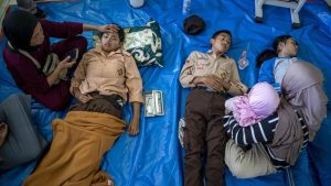 Ratusan Siswa Keracunan! Dapur MBG Disorot, Ada Apa?