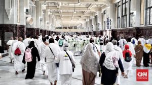 Umrah Mandiri Sah! Travel Umrah Terancam?
