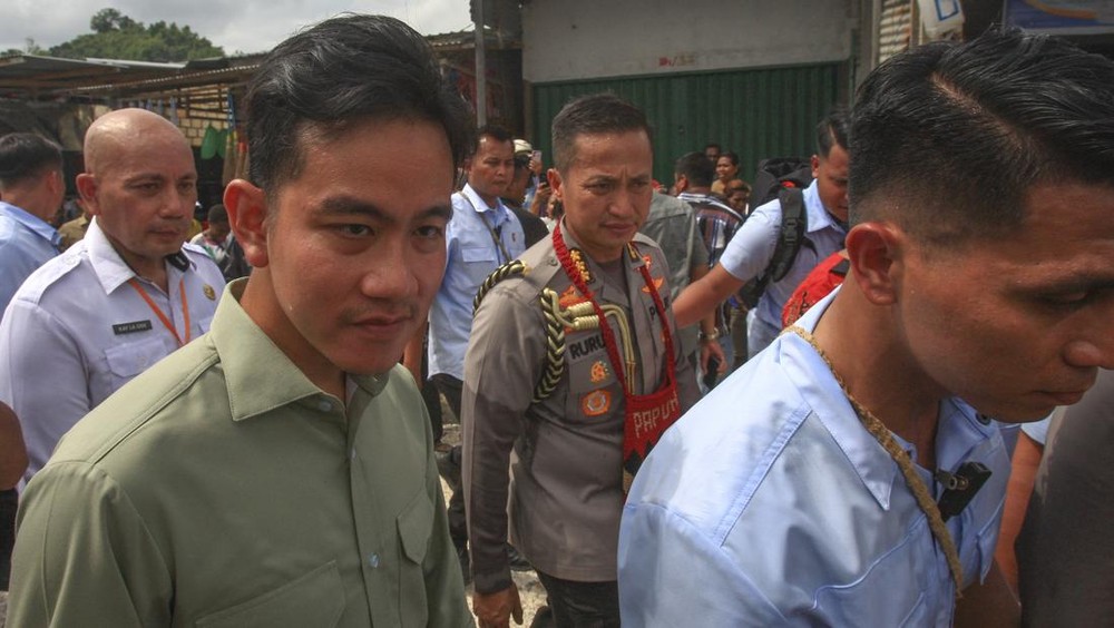 Gibran Cuek Isu Miring: Fokus Bantu Prabowo!