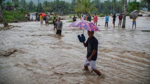 Semeru Mengamuk: Ratusan Warga Terjebak!