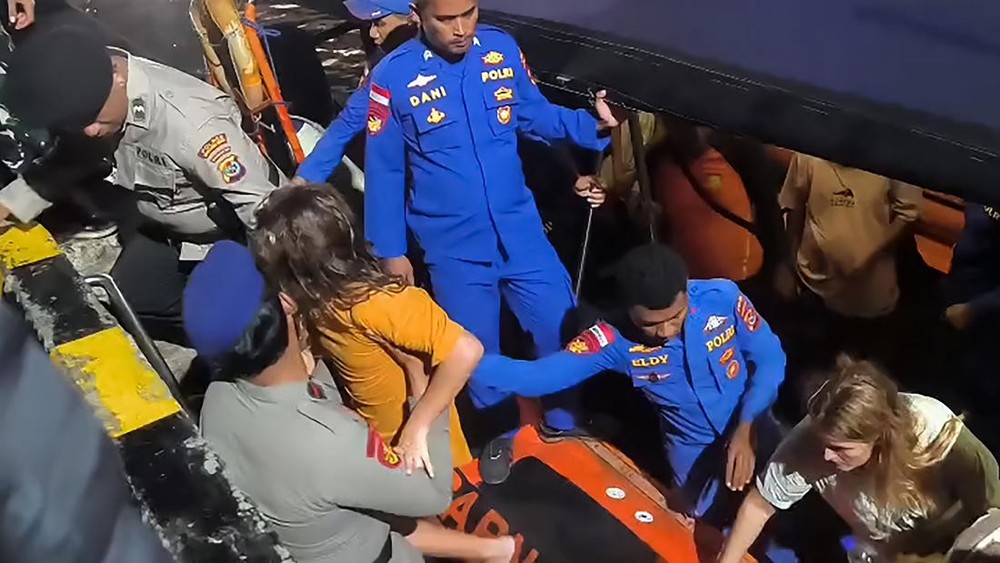 Misteri Labuan Bajo: Pelatih Valencia Hilang, Keluarga Turun Tangan!