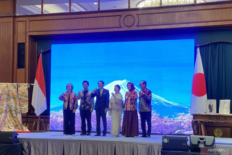 Wagub Emil Ungkap Kunci Ekonomi Jatim Melejit Berkat Jepang!