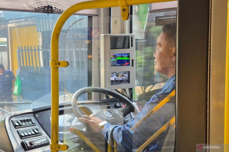 Pengorbanan Senyap: Lebaran di Jakarta Demi Senyum Keluarga!