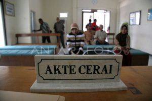 Surabaya Gemparkan! Nafkah Belum Lunas, Layanan Publik Ditangguhkan