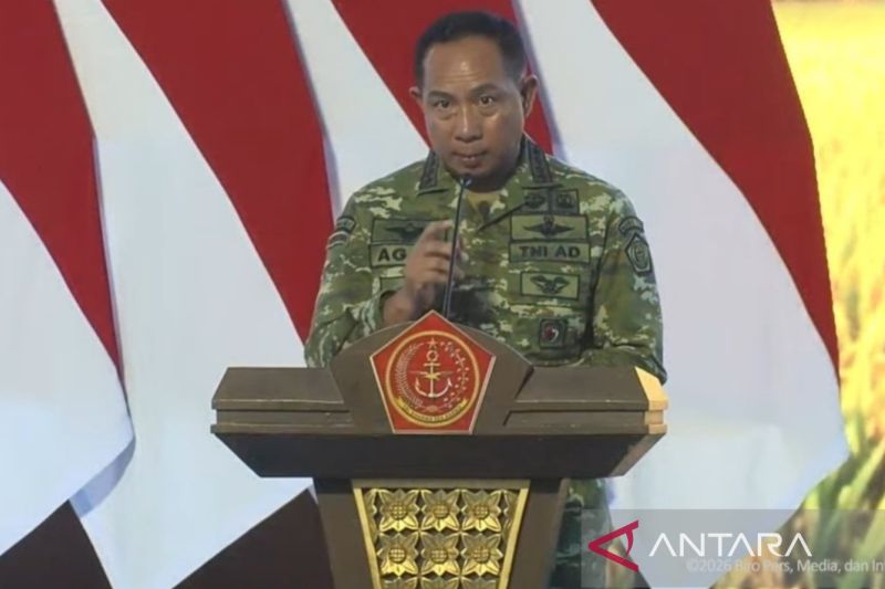 TNI AU Sulap Lahan Ratusan Ribu Hektar Jadi Emas Putih
