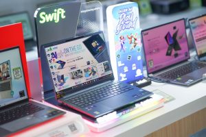 Lenterapos 9 Mahasiswa Wajib Tahu! 5 Laptop Rp5 Jutaan Terbaik 2026