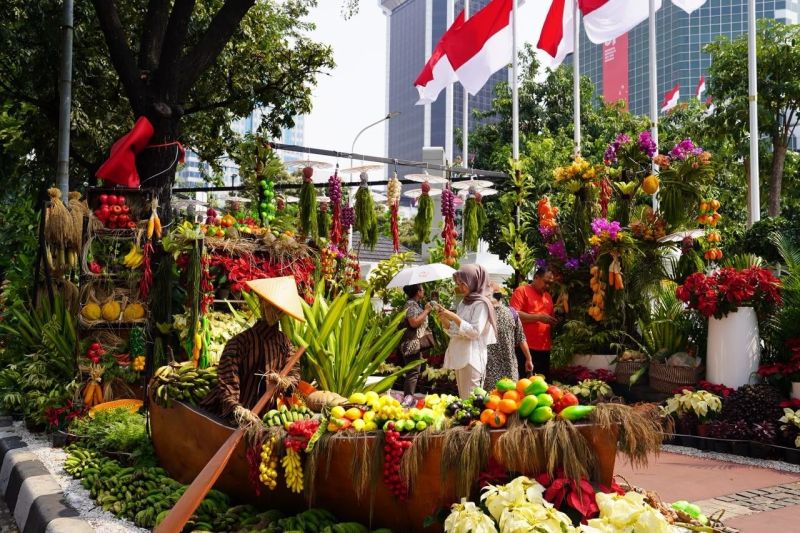 Taman Merdeka 81 Bikin Warga Penasaran Ada Apa