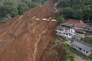 Tibet Mencekam Banjir Bandang Telan Korban Ratusan Hilang