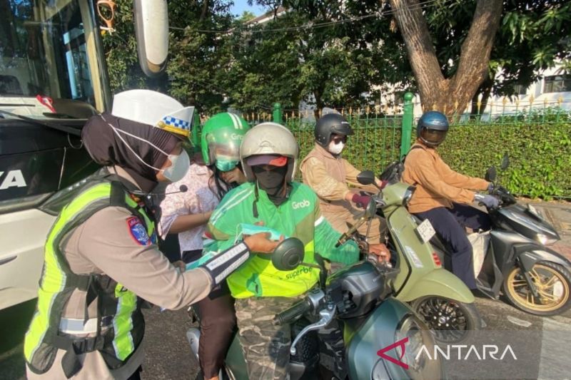 Awas Bahaya Abu Vulkanik Polisi Turun Tangan