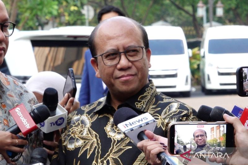 Lenterapos 4 Gebrakan Ekonomi Baru Dirut PLN Ganti Hingga Halal Gratis