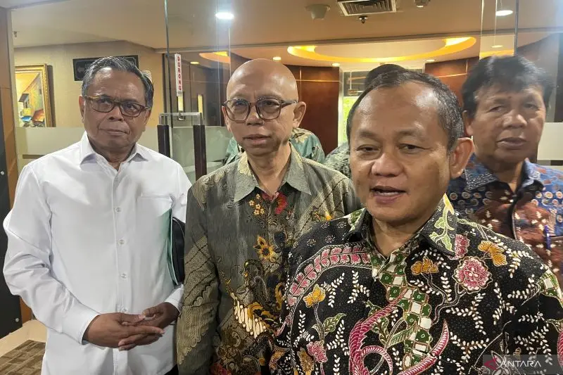 Lenterapos 4 Rencana Besar Ekonomi Indonesia di Akhir Tahun
