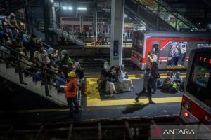 Menguak Alasan Listrik Padam Saat Langit Berkilat